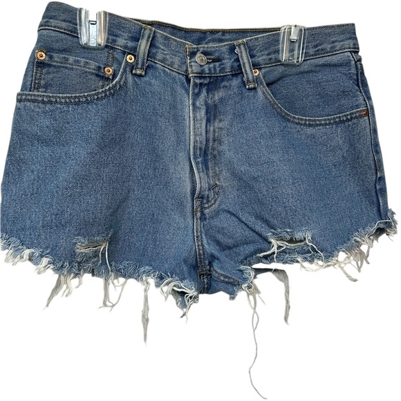 Levi’s Cut Off Denim Frayed Hem Women's Shorts - Picture 1 of 4